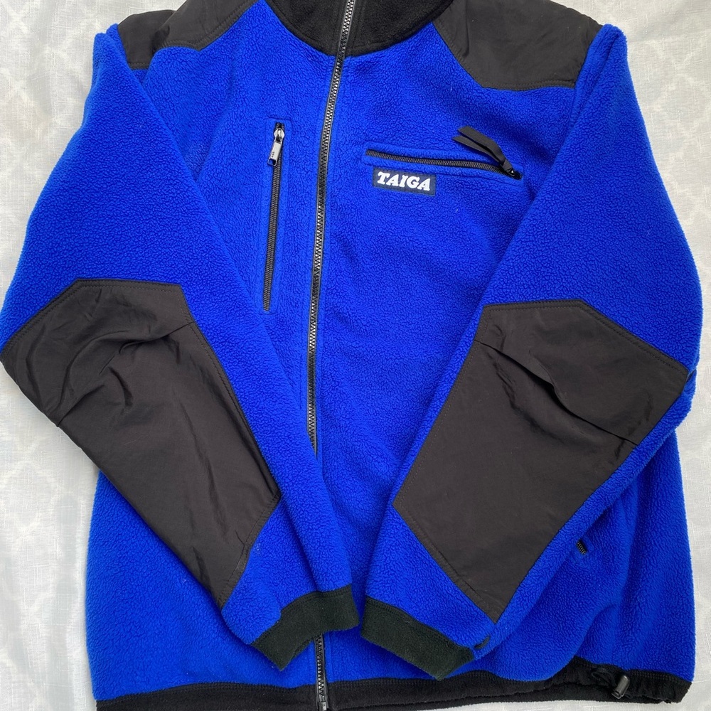 1994 Vintage Taiga Polartec Fleece Jacket